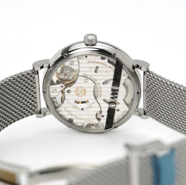 Часы IWC Portofino Hand Wound Eight Days Blue Dial UNWORN